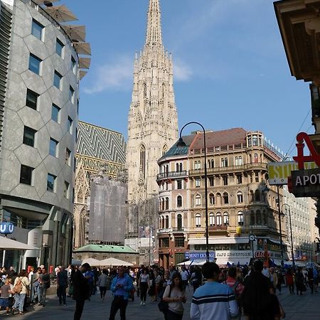 Sobieski Apartments St. Stephen'S Cathedral Vienna Exterior photo