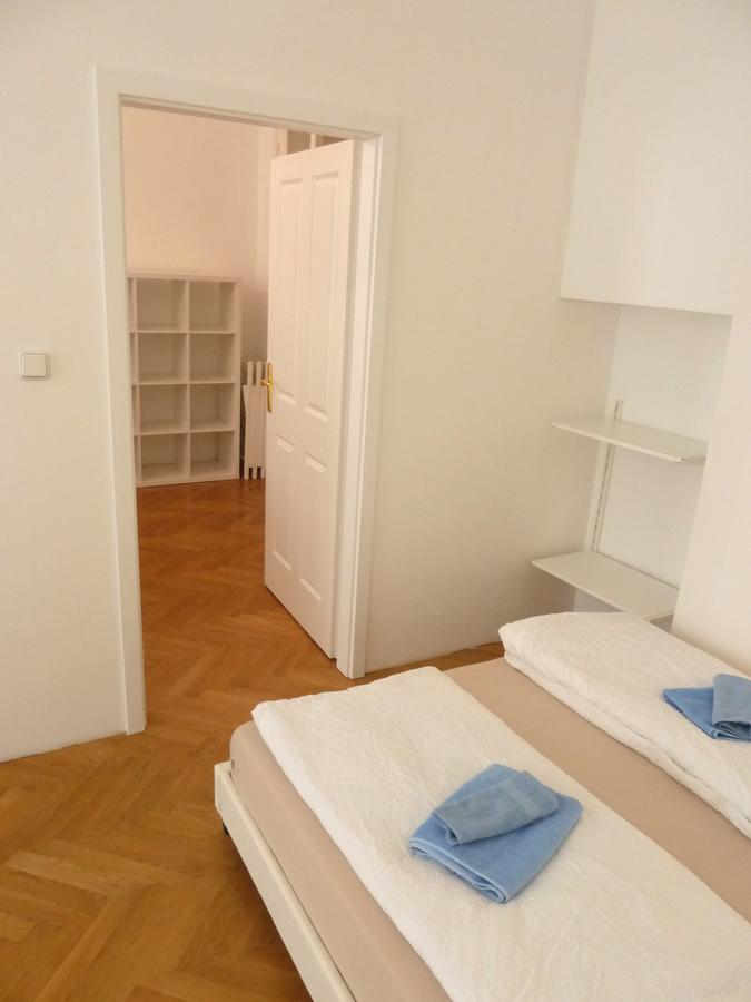 Sobieski Apartments St. Stephen'S Cathedral Vienna Exterior photo